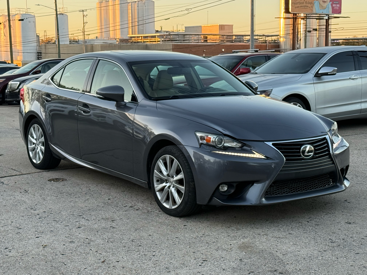 Lexus IS 200t 2016