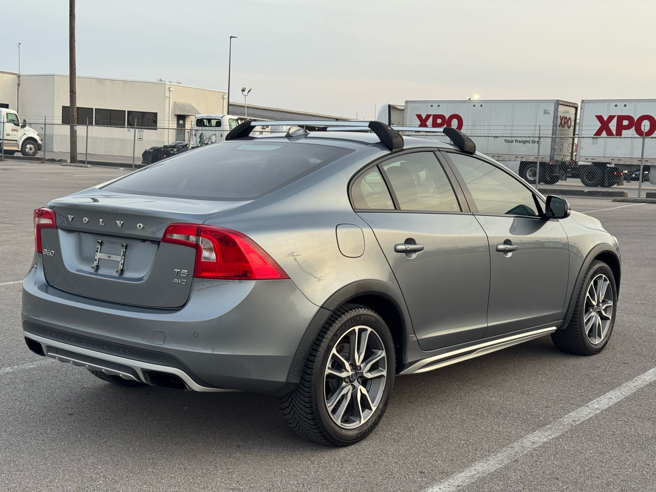 Volvo V60 Cross Country T5 Platinum 2016