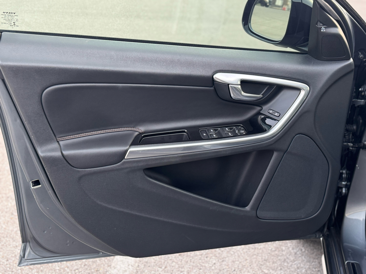 Volvo V60 Cross Country T5 Platinum 2016