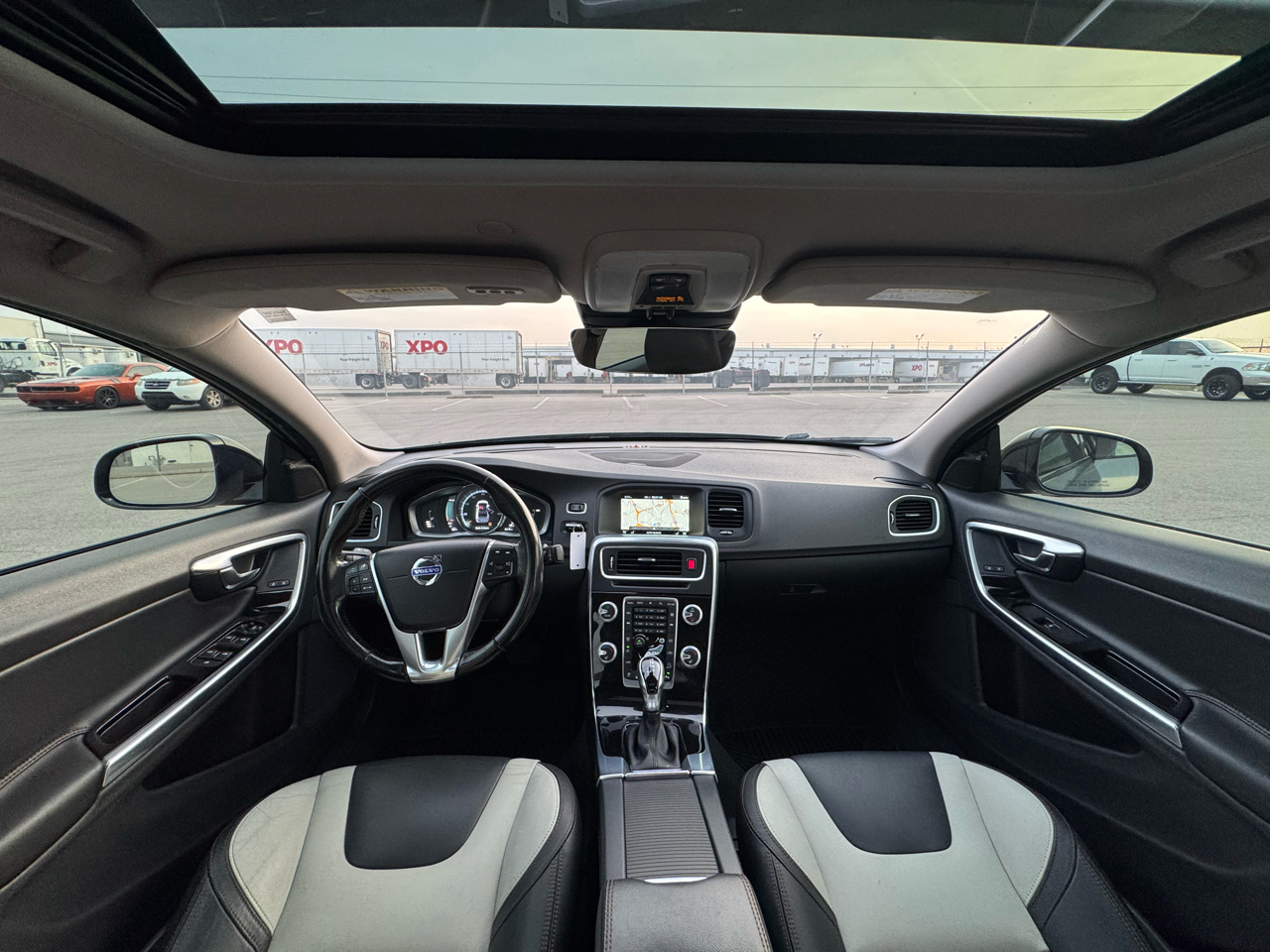 Volvo V60 Cross Country T5 Platinum 2016