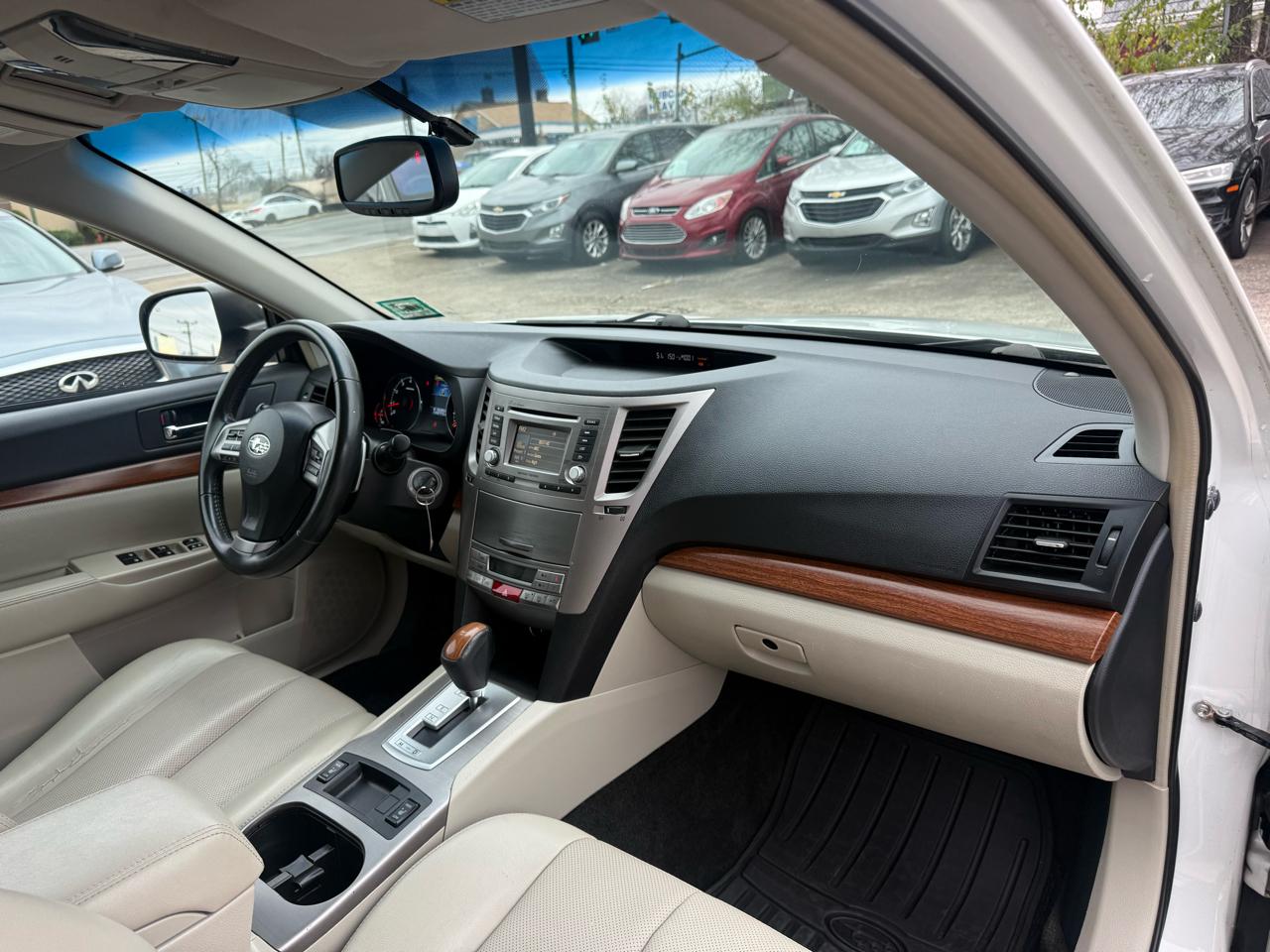 Subaru Outback 2.5i Limited 2014
