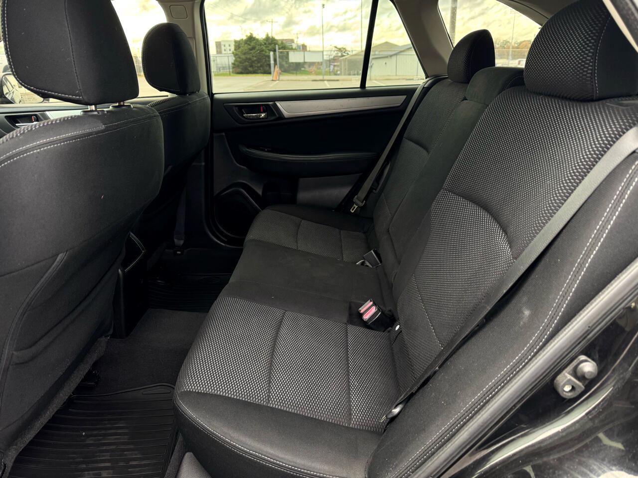 Subaru Outback 2.5i Premium 2016