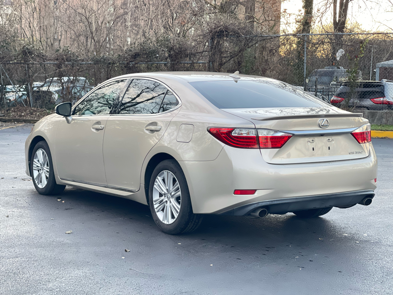 Lexus ES 350 Sedan 2013