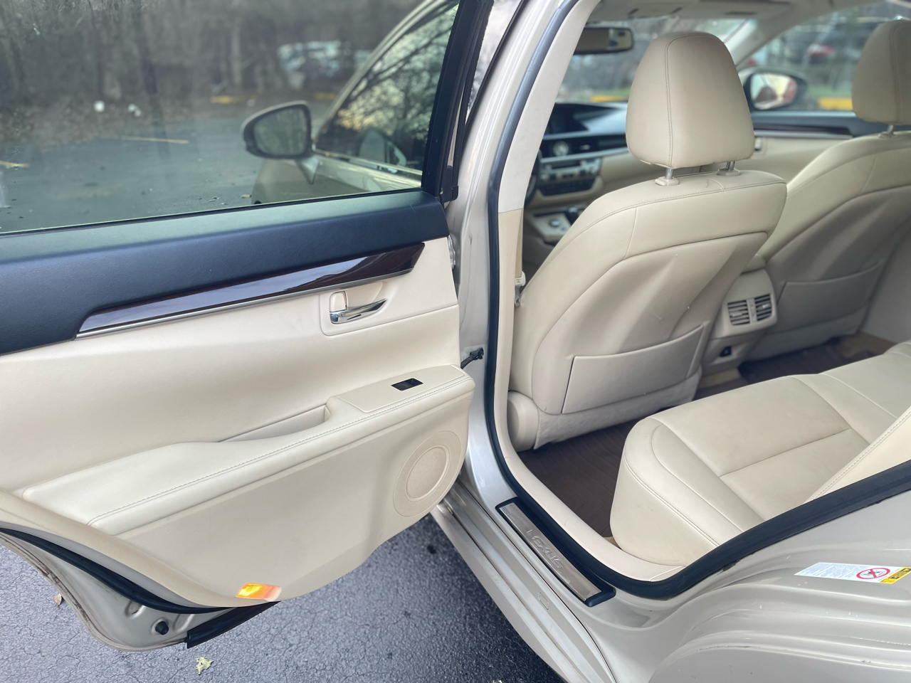 Lexus ES 350 Sedan 2013