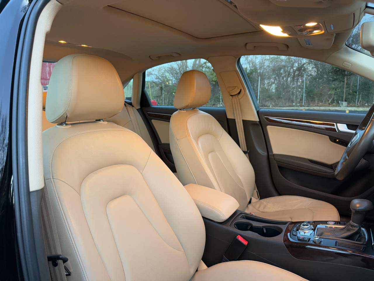 Audi A4 2.0T Sedan quattro Tiptronic 2014