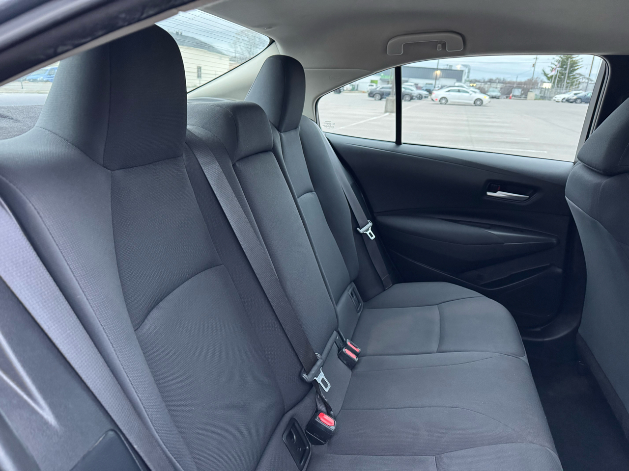 Toyota Corolla LE 2021