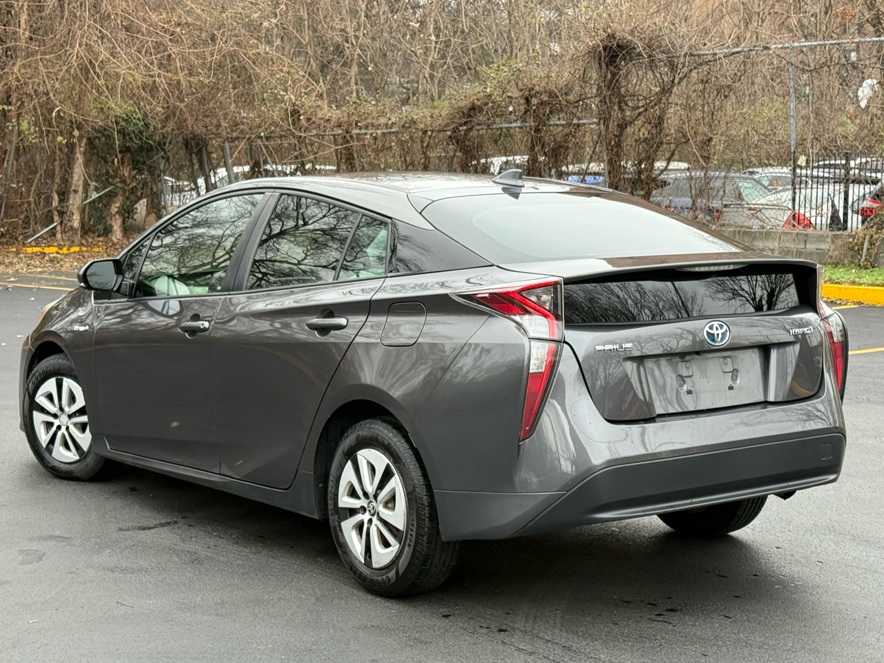 Toyota Prius Two Eco 2016