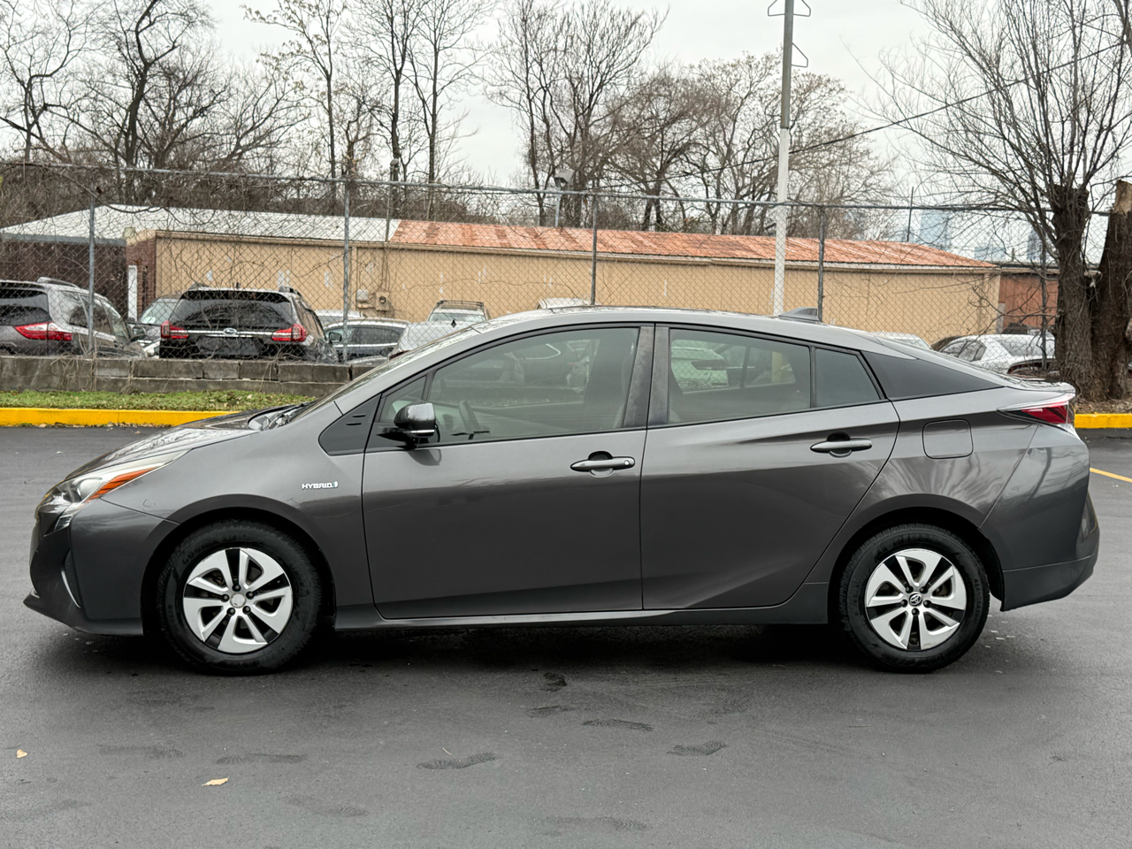 Toyota Prius Two Eco 2016