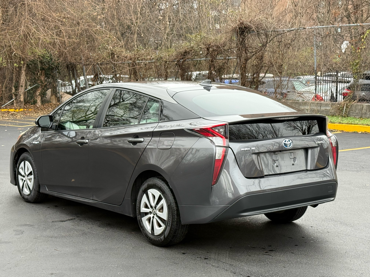 Toyota Prius Two Eco 2016