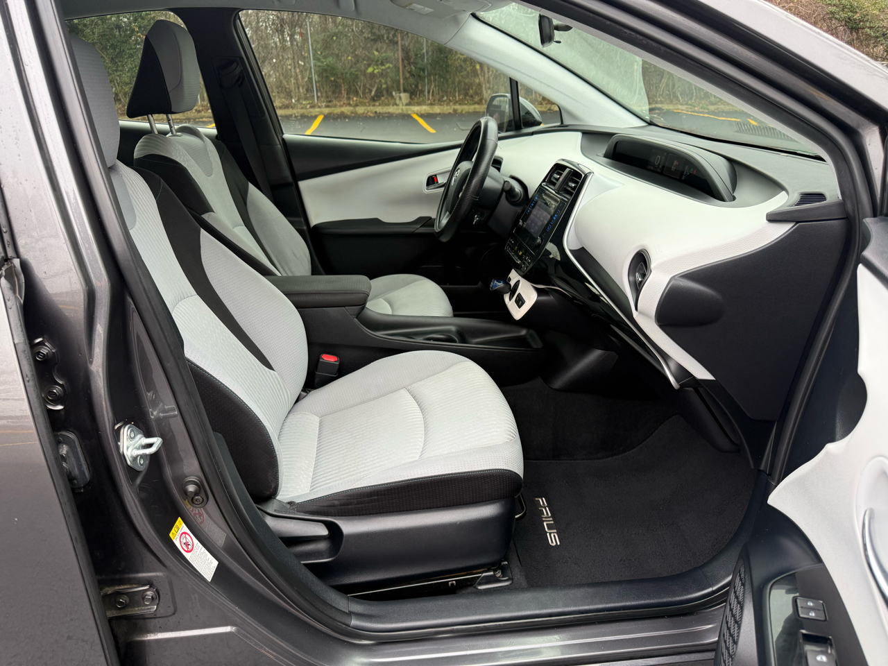 Toyota Prius Two Eco 2016