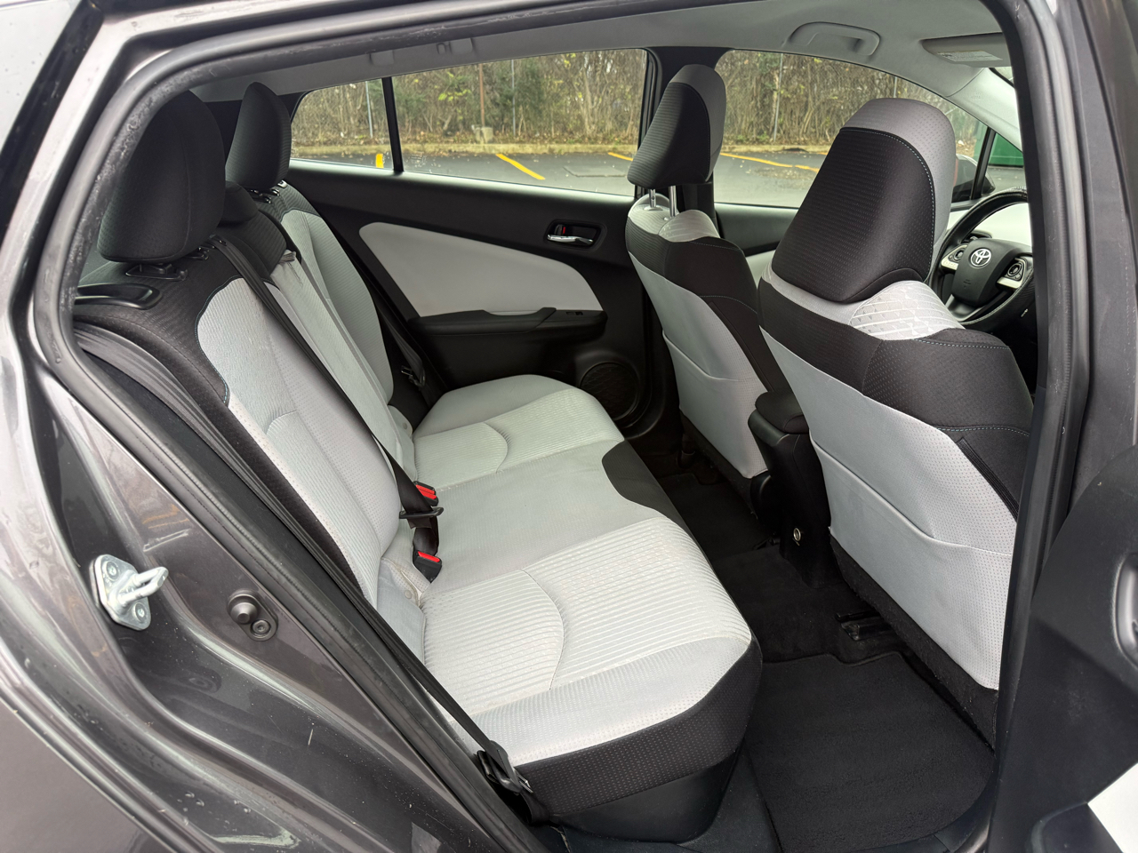 Toyota Prius Two Eco 2016