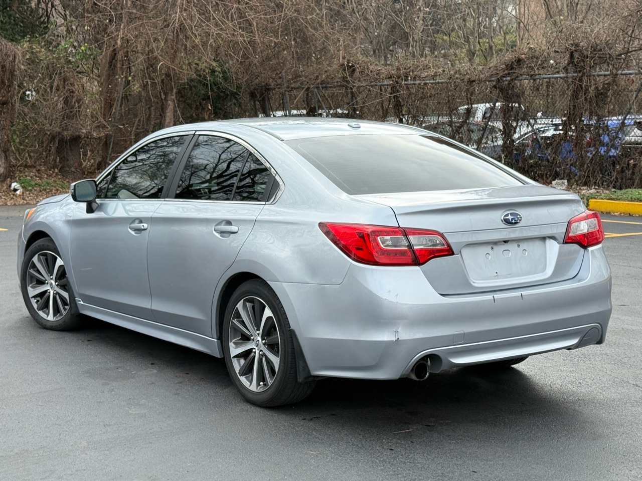 Subaru Legacy 2.5i Limited 2015