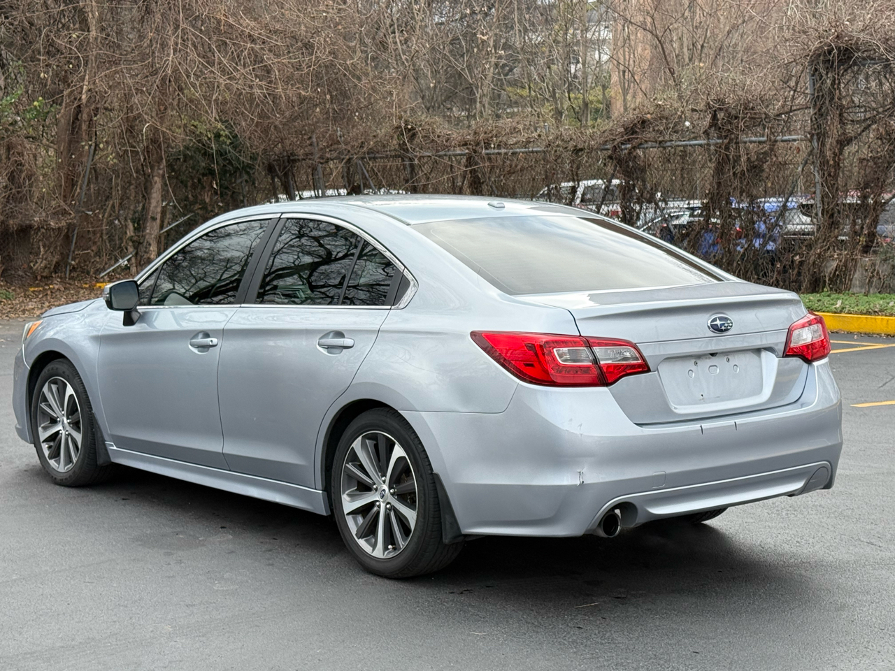 Subaru Legacy 2.5i Limited 2015