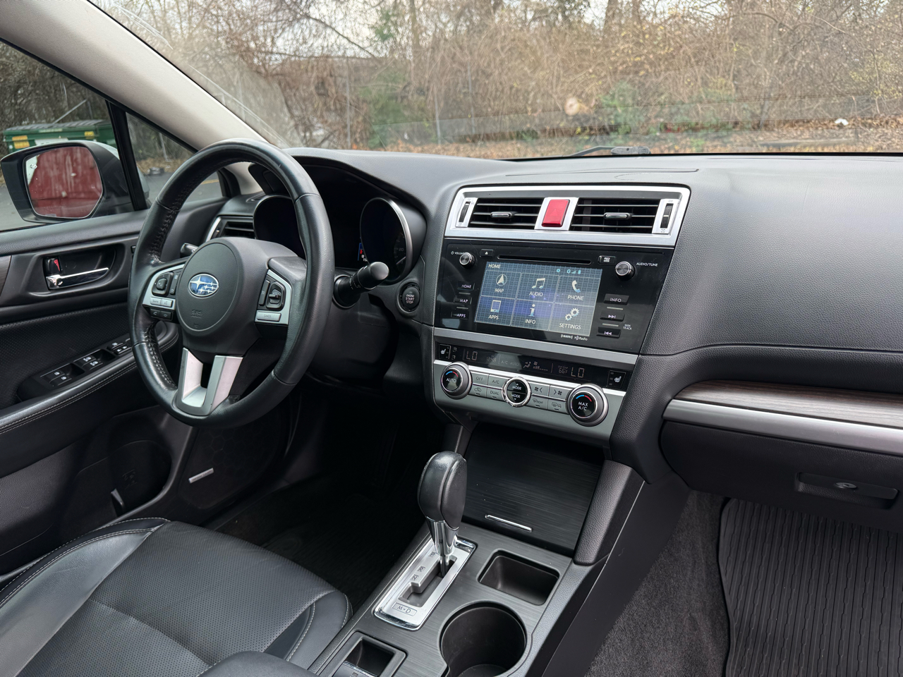 Subaru Legacy 2.5i Limited 2015