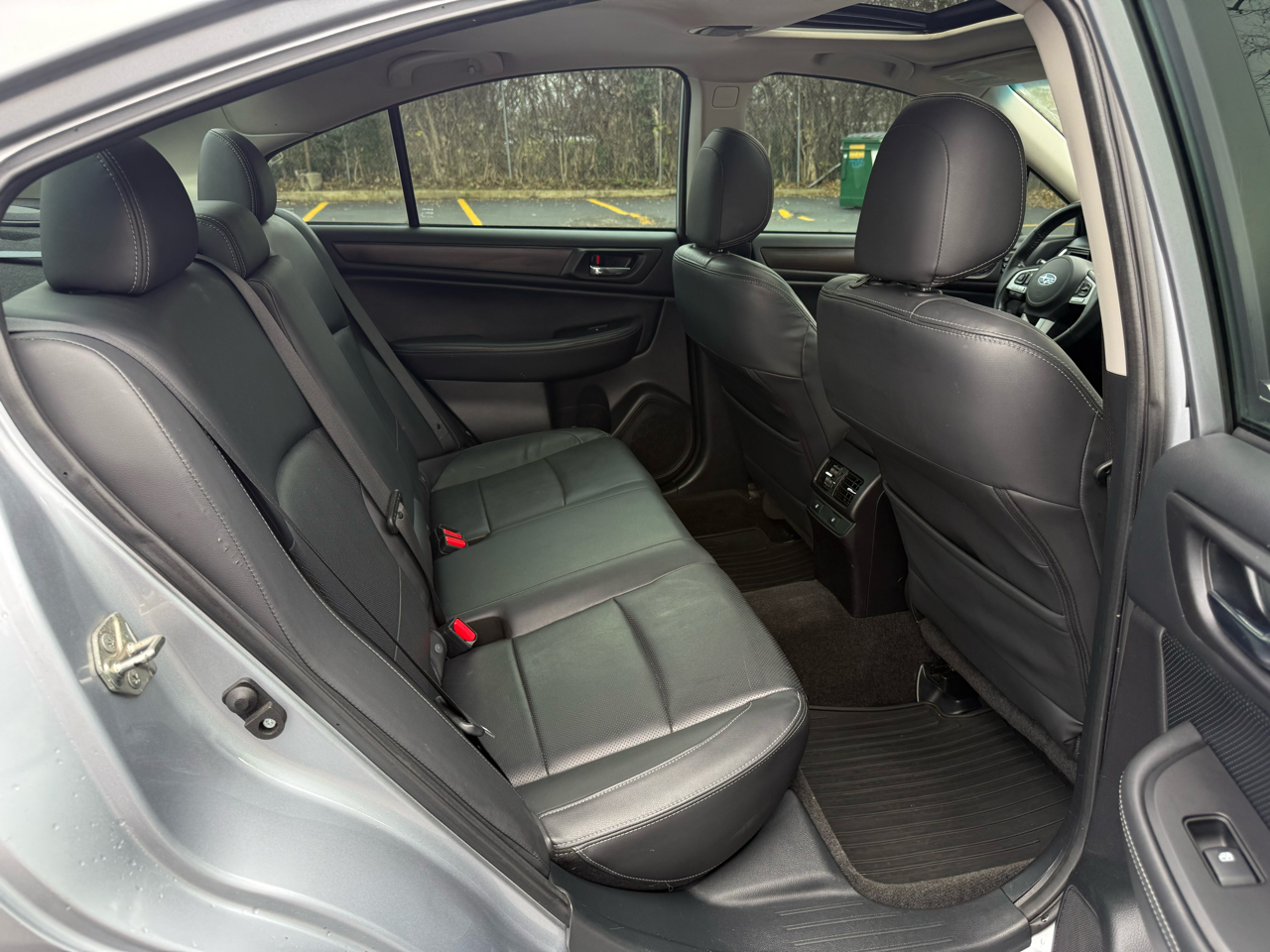 Subaru Legacy 2.5i Limited 2015