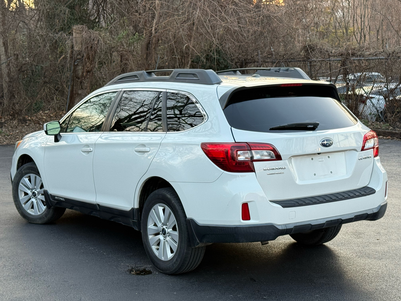 Subaru Outback 2.5i Premium 2015