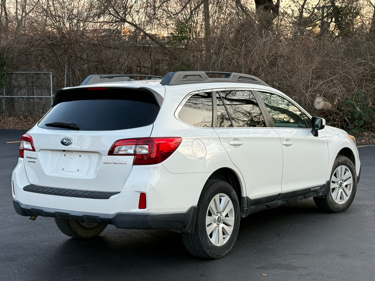 Subaru Outback 2.5i Premium 2015