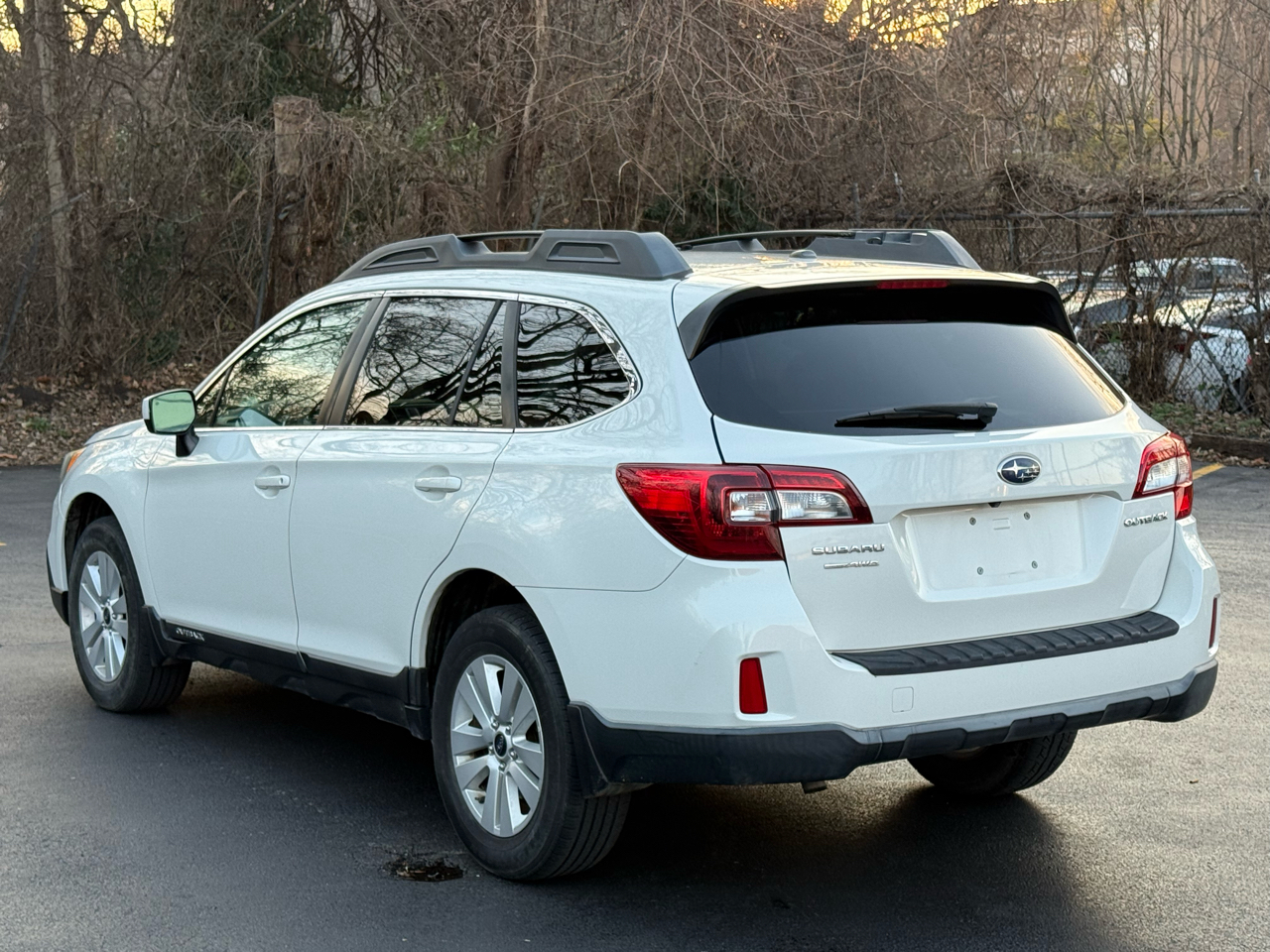 Subaru Outback 2.5i Premium 2015