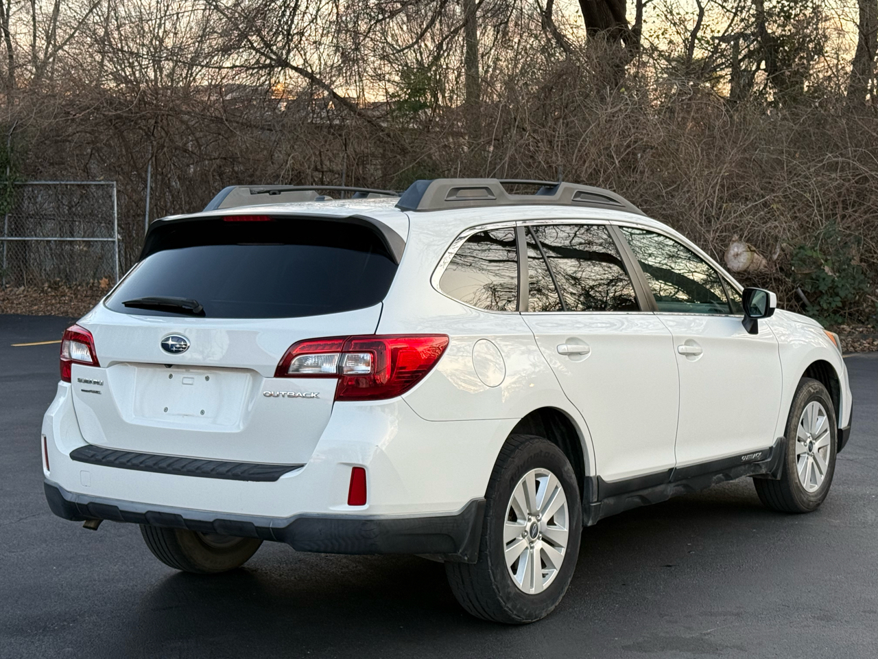 Subaru Outback 2.5i Premium 2015