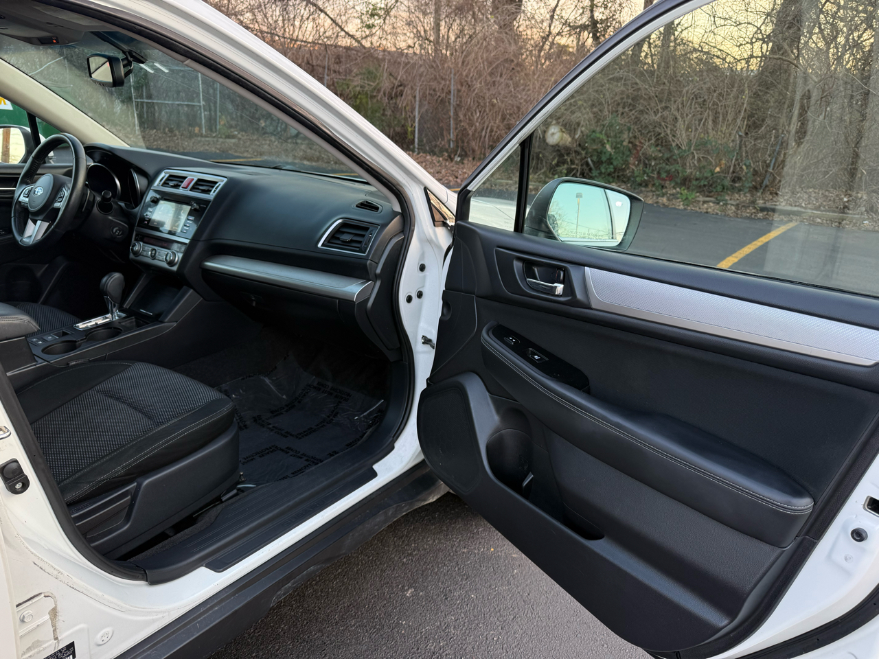 Subaru Outback 2.5i Premium 2015