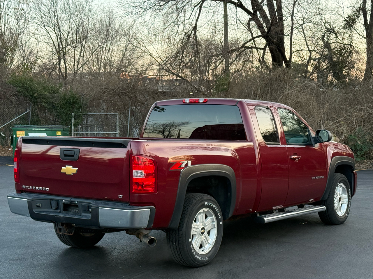 Chevrolet Silverado 1500 Z71 Ext Cab 4WD 4D 2013