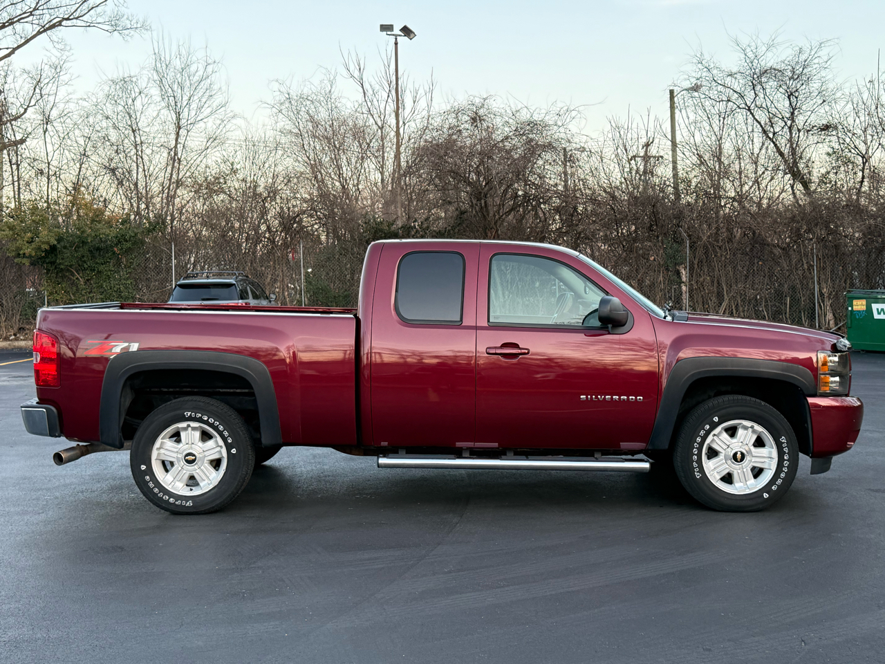 Chevrolet Silverado 1500 Z71 Ext Cab 4WD 4D 2013