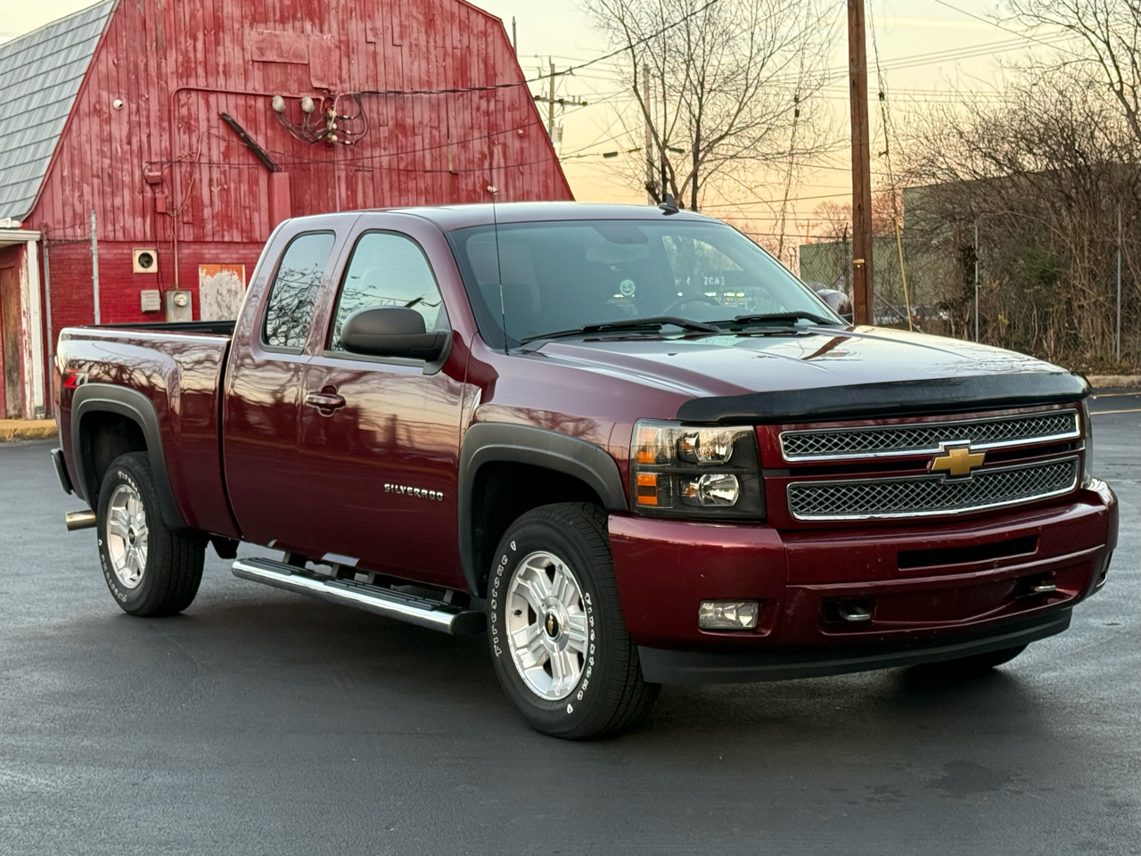 Chevrolet Silverado 1500 Z71 Ext Cab 4WD 4D 2013