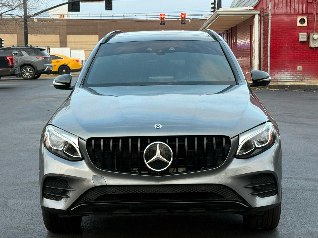 Mercedes-Benz GLC-Class GLC300 2019