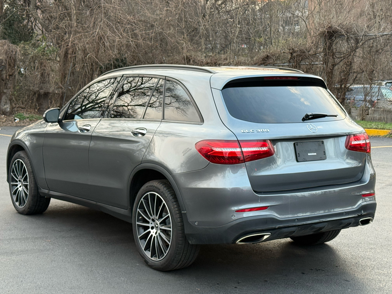 Mercedes-Benz GLC-Class GLC300 2019