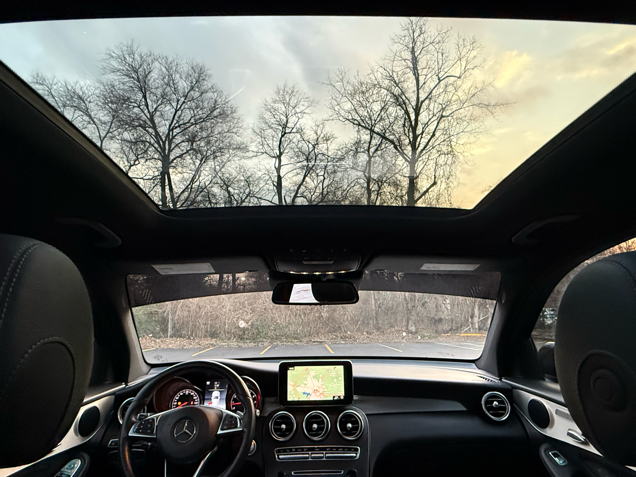 Mercedes-Benz GLC-Class GLC300 2019