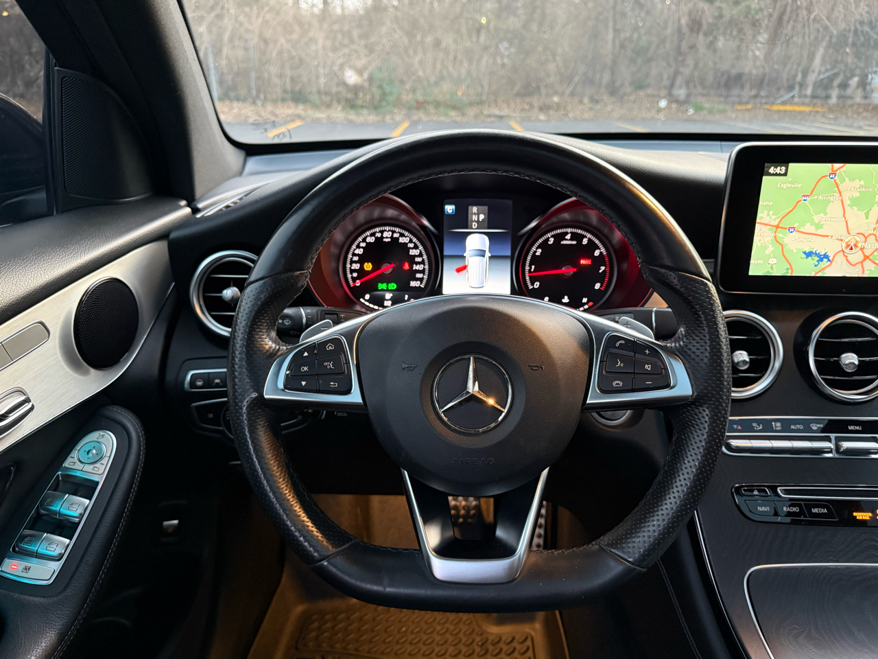 Mercedes-Benz GLC-Class GLC300 2019