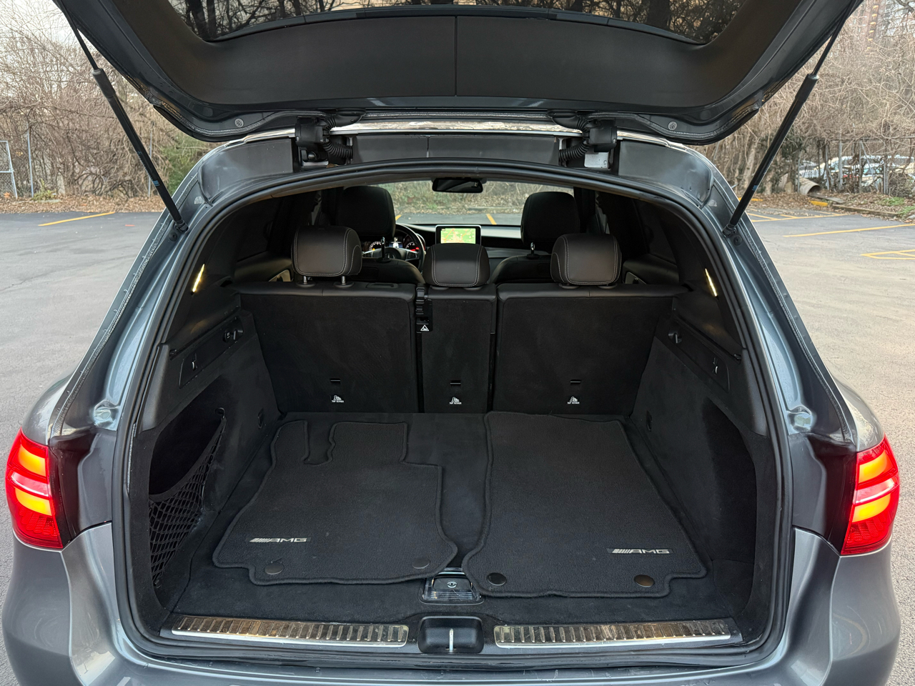 Mercedes-Benz GLC-Class GLC300 2019