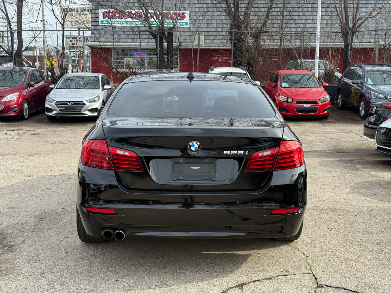 BMW 5-Series 528i 2016