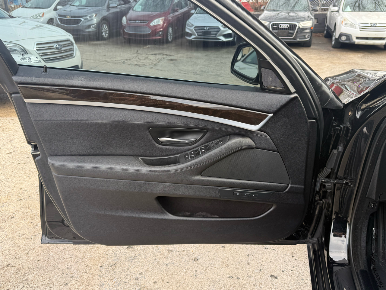 BMW 5-Series 528i 2016