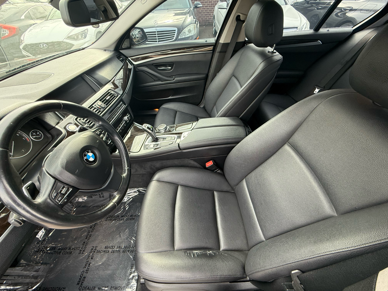 BMW 5-Series 528i 2016