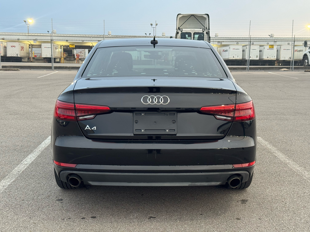 Audi A4 2.0T Premium Sedan 2017