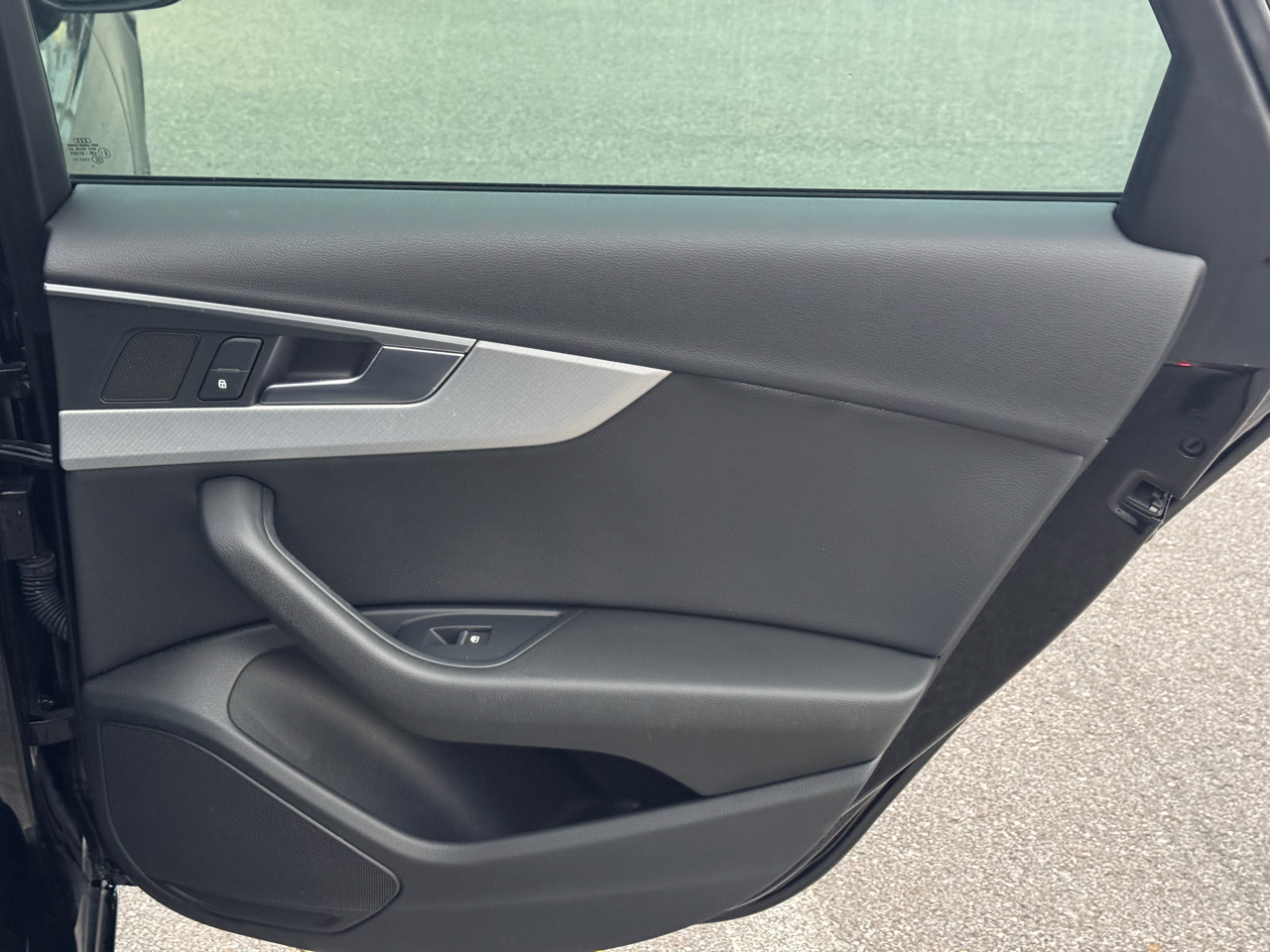 Audi A4 2.0T Premium Sedan 2017