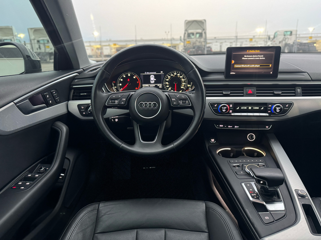 Audi A4 2.0T Premium Sedan 2017