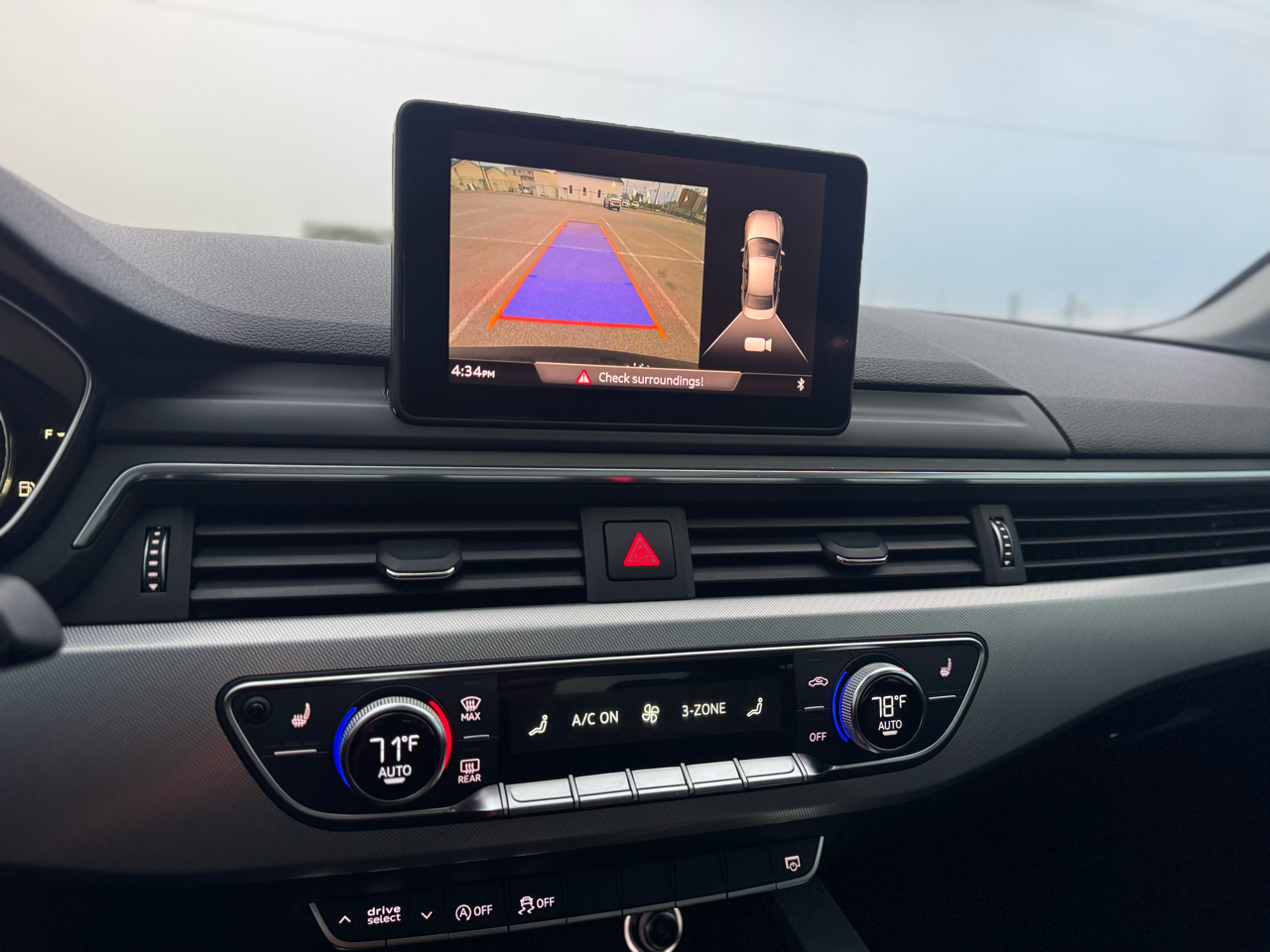 Audi A4 2.0T Premium Sedan 2017