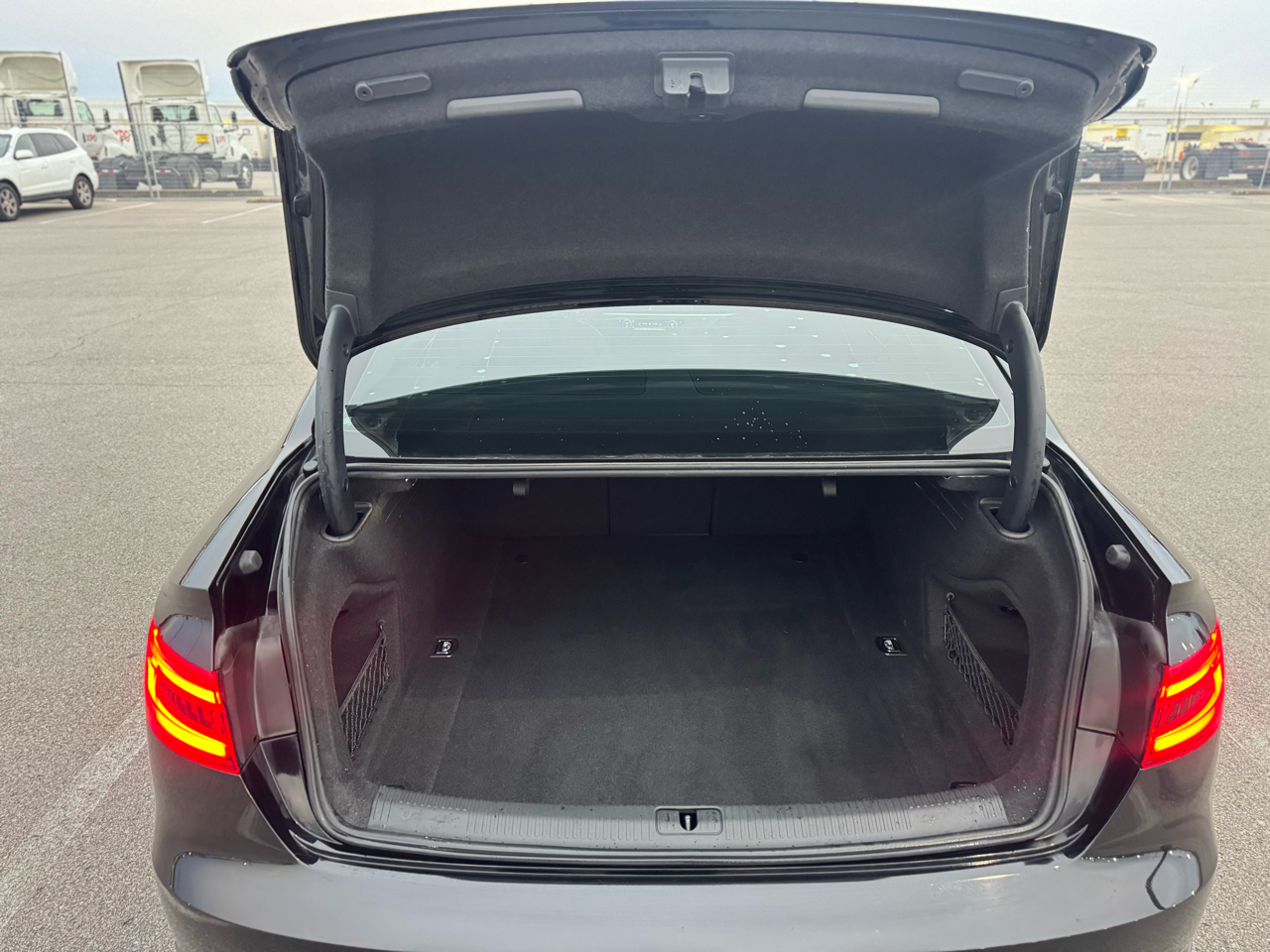 Audi A4 2.0T Premium Sedan 2017