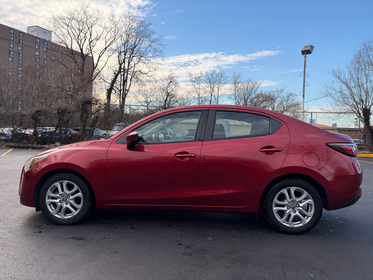 Toyota Yaris iA 6A 2017