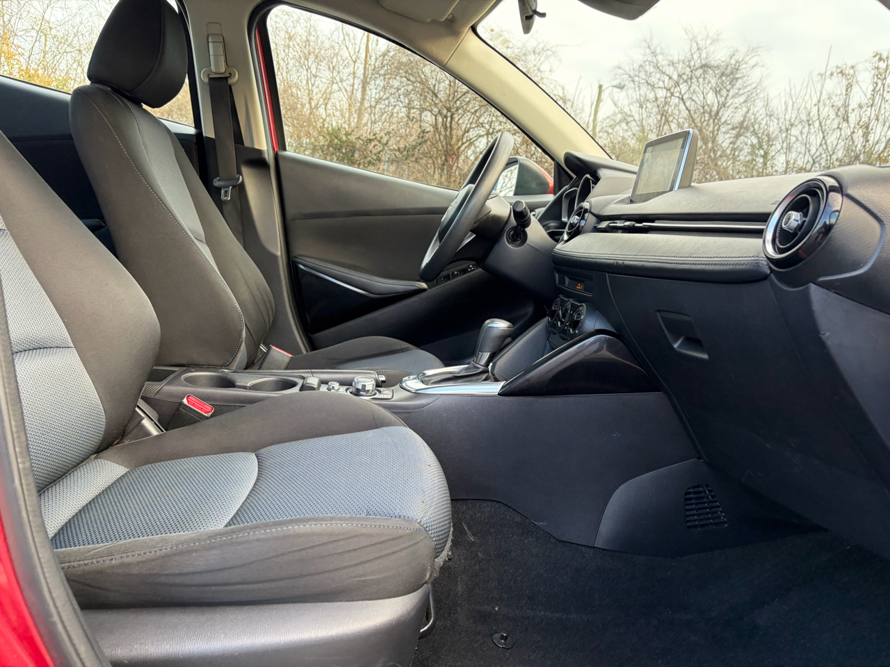 Toyota Yaris iA 6A 2017