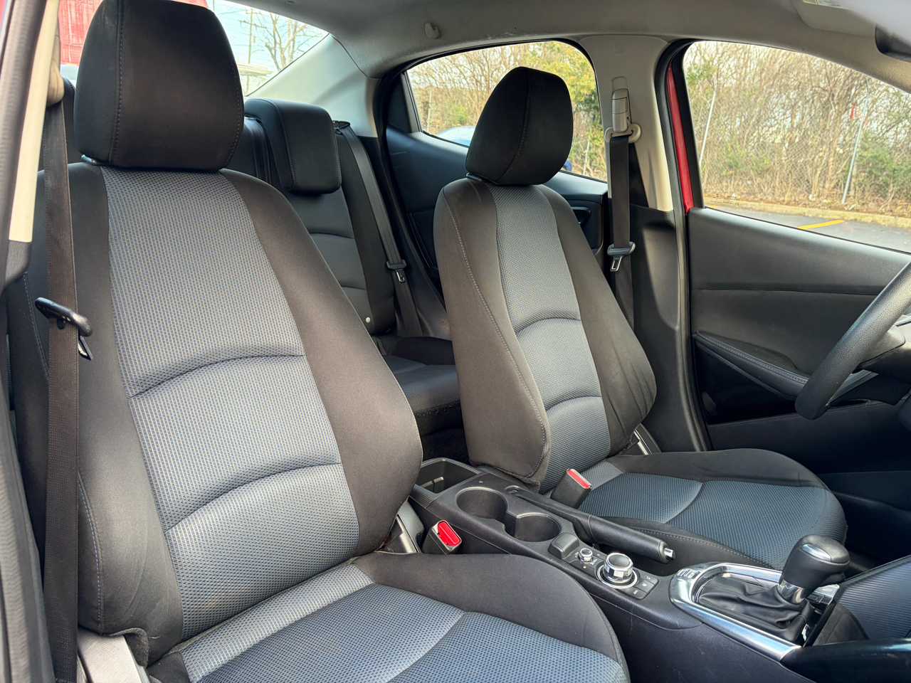 Toyota Yaris iA 6A 2017