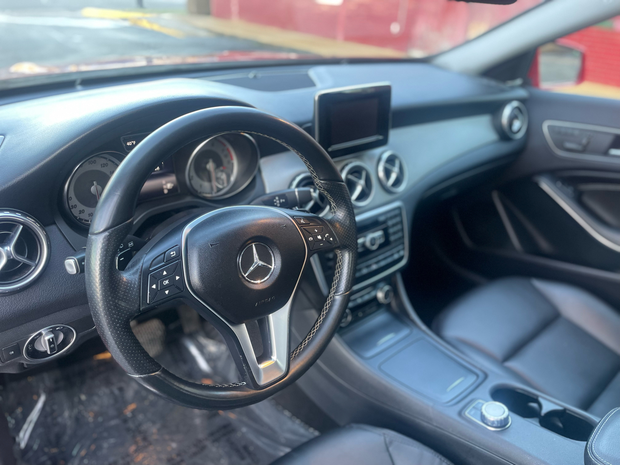 Mercedes-Benz GLA-Class GLA250 4MATIC 2015