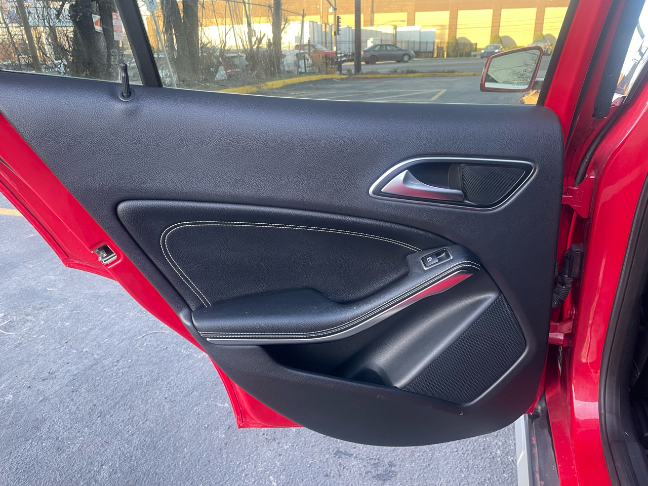 Mercedes-Benz GLA-Class GLA250 4MATIC 2015