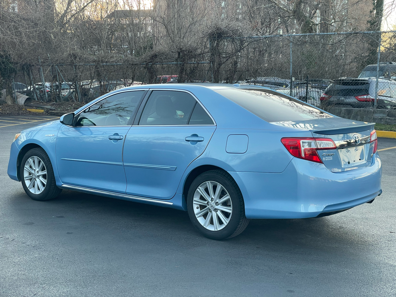 Toyota Camry Hybrid XLE 2013