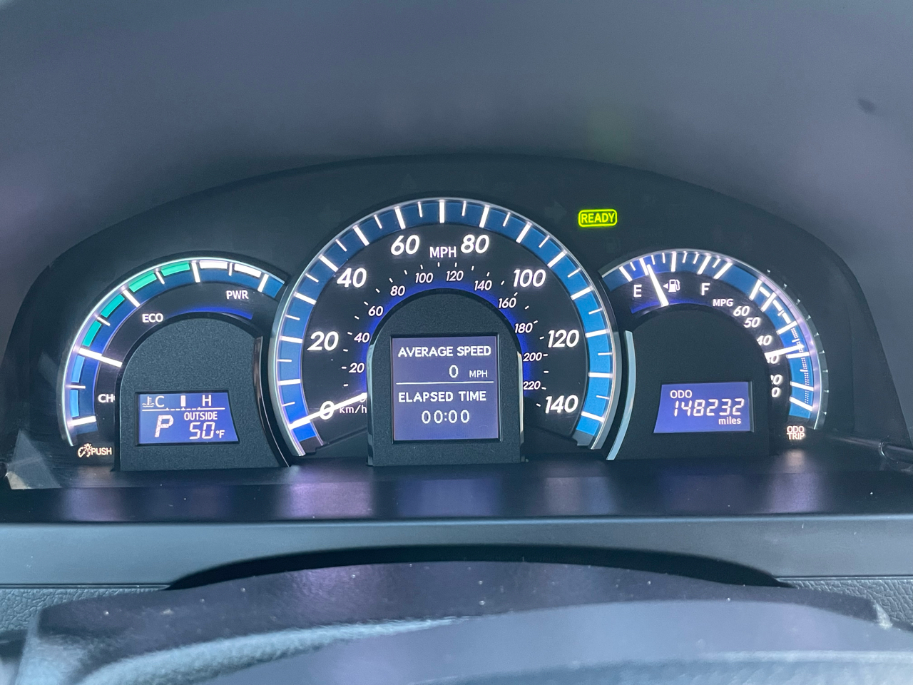 Toyota Camry Hybrid XLE 2013