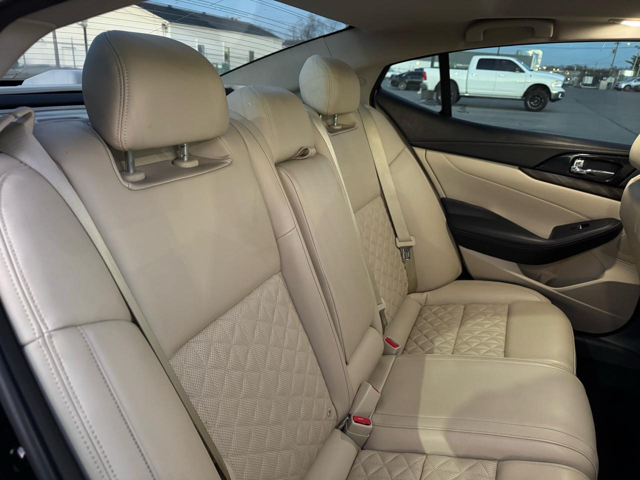 Nissan Maxima 3.5 S 2018