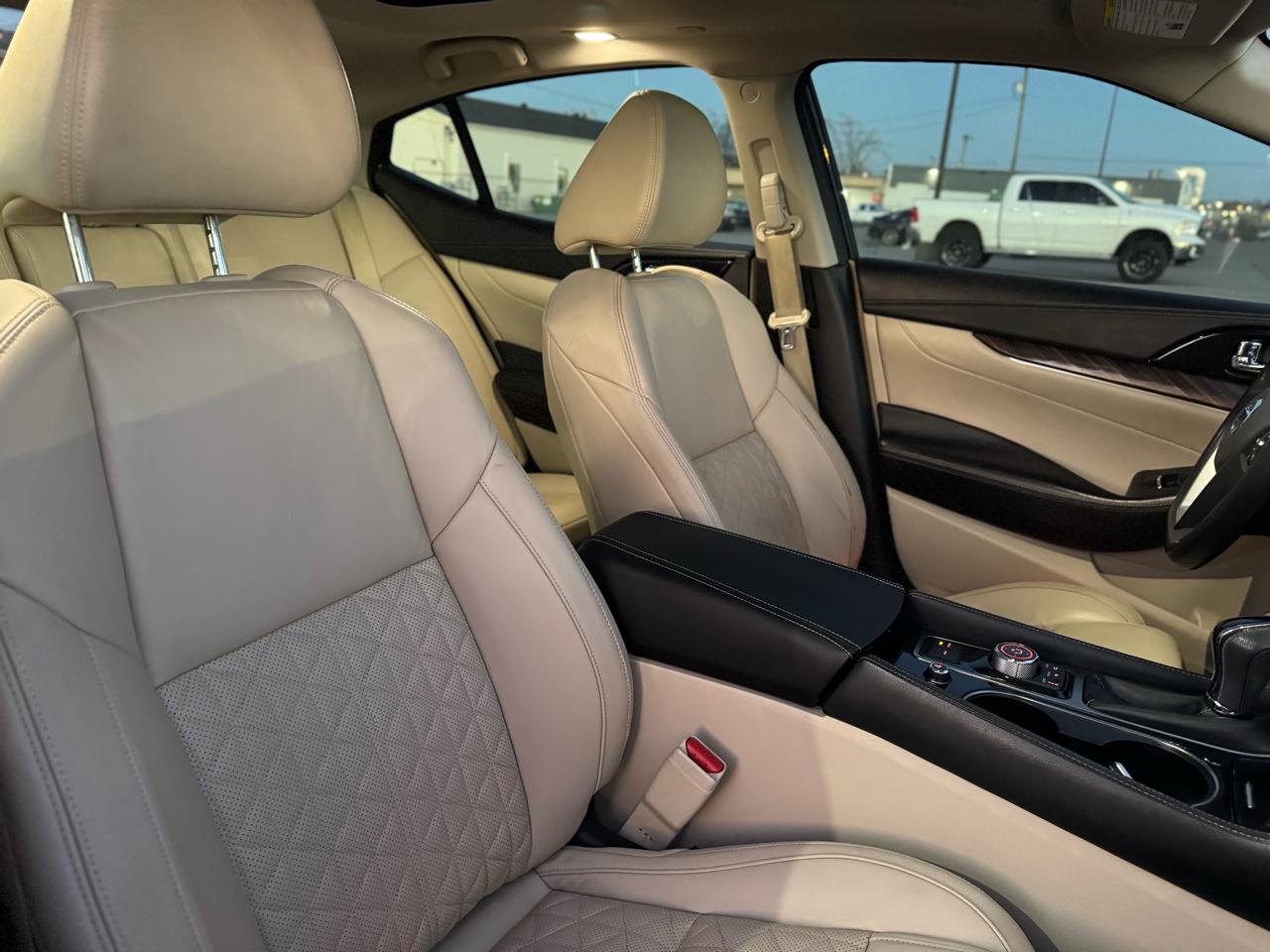 Nissan Maxima 3.5 S 2018