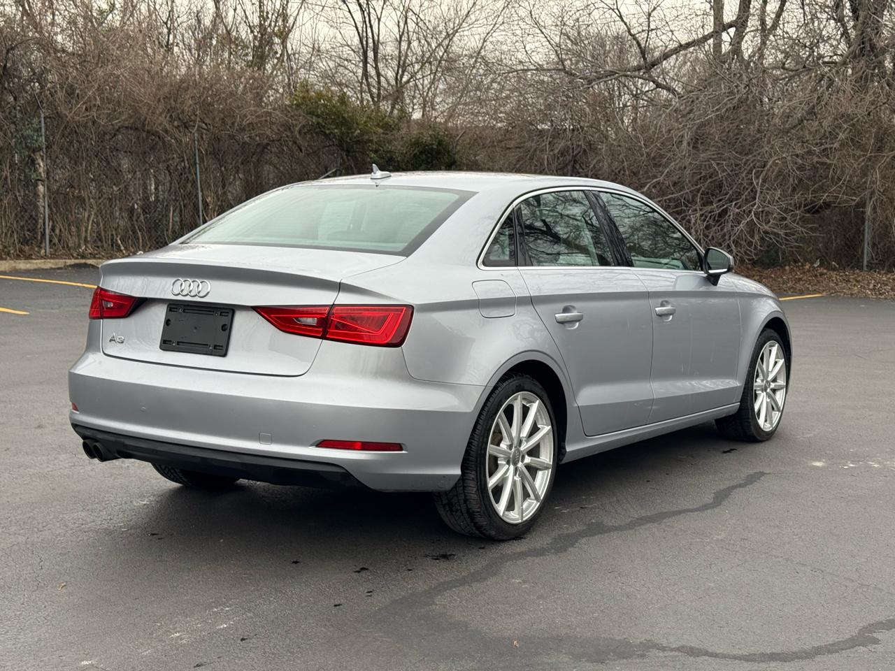 Audi A3 1.8T Premium FWD S tronic 2015